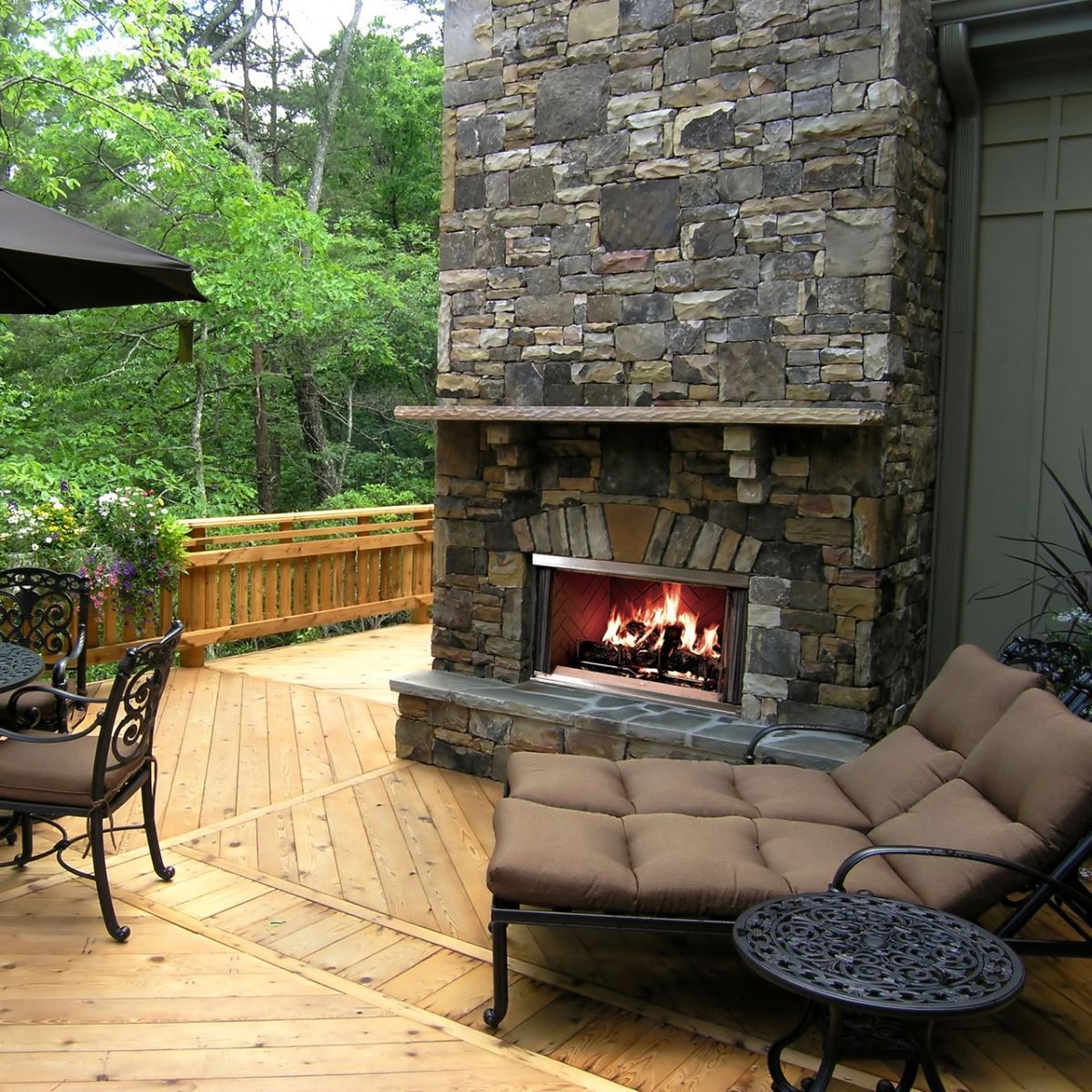 Outdoor Fireplace -   Outdoor Fireplace Ideas