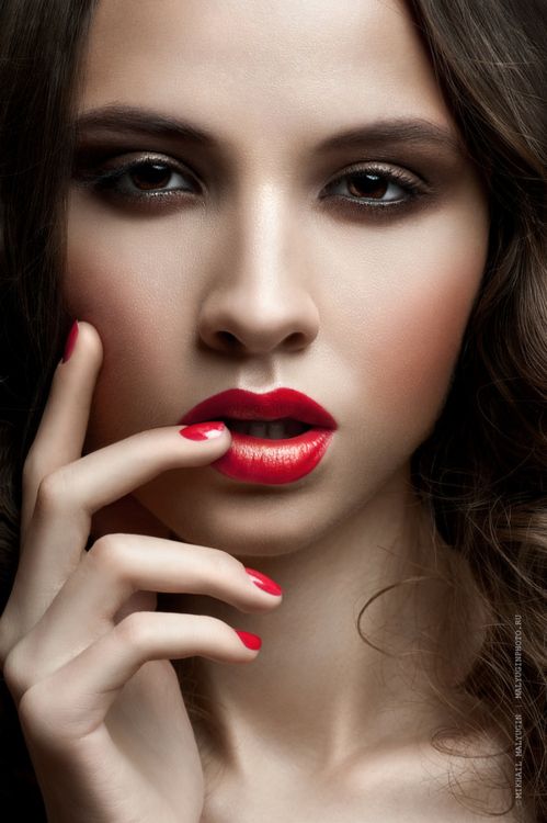red lips