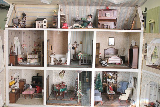miniature doll houses | miniature dollhouses are all about the details ... -   The Dollhouses