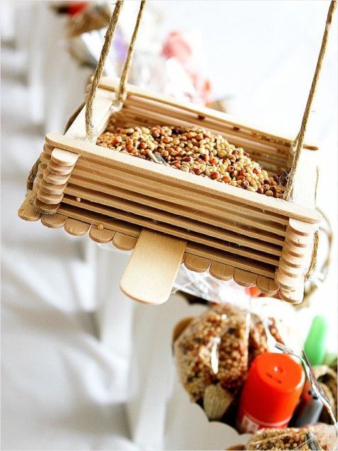 Cute bird feeder project for the kids!