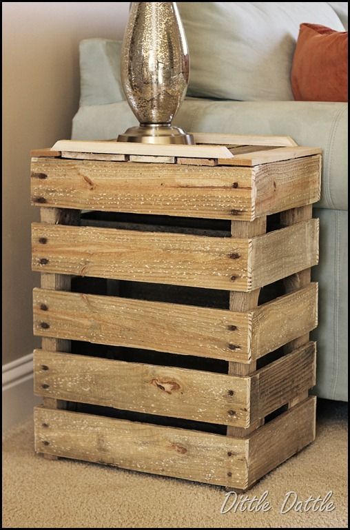 End table from pallets
