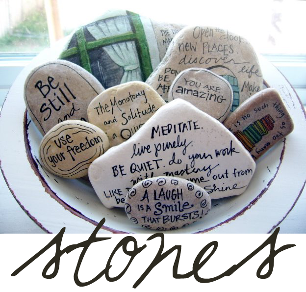 Great way to display your favorite quotes and inspirations~ put in a pretty dish