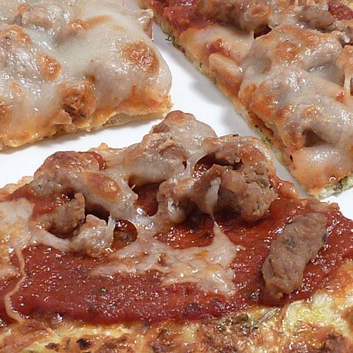 Low Carb Cauliflower Crust Pizza – Food Stories Blog