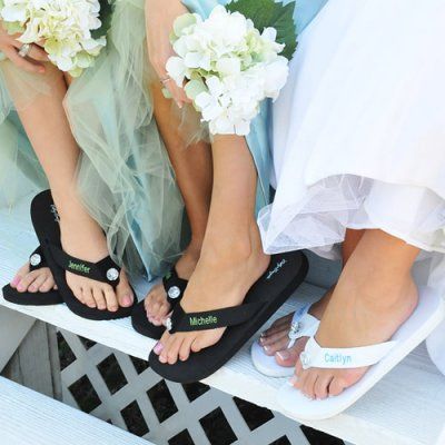 Personalized Flip Flops – perfect Bridesmaid gift for that beach wedding!