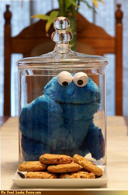 Table decoration for cookie party.