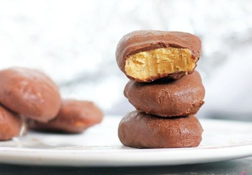 copy cat reese's eggs…only 55 calories….. i am obsessed with these thing