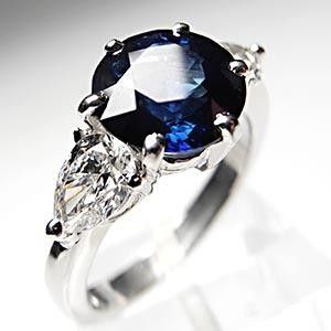 fantastic vintage engagement ring sapphire