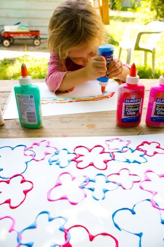 great idea to put paint in glue bottles!