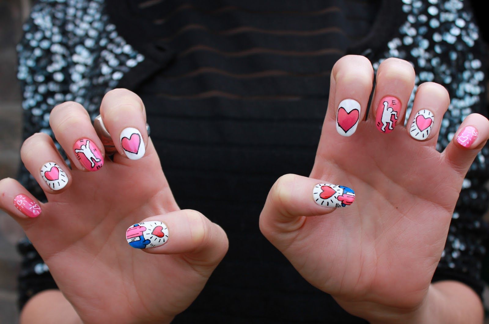 BOOM NAILS: Keith Haring valentine's nails