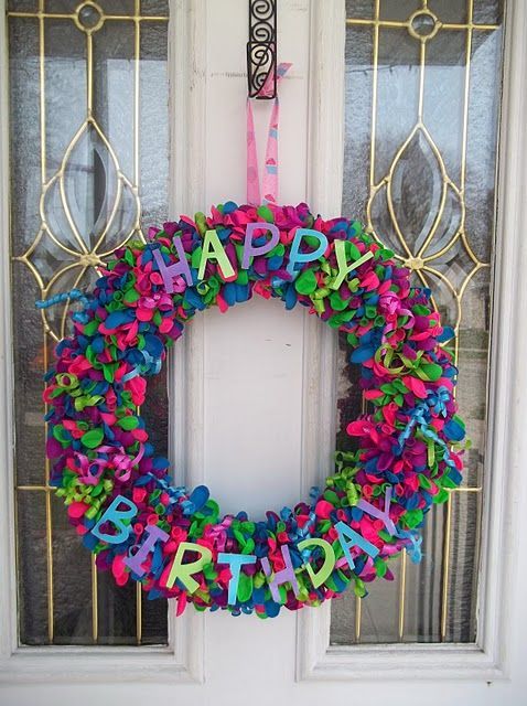 Birthday Wreath~ would be cute to put up when family member has a birthday :-)