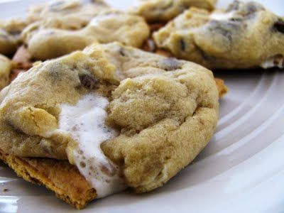 Campfire cookies . . . just like s'mores without the mess! These bake in the