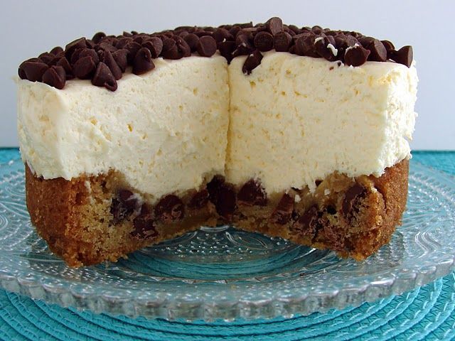Classic No Bake Cheesecake on Chocolate Chip Cookie Crust