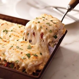 Creamy chicken alfredo lasagna…this is going on this week’s menu.
