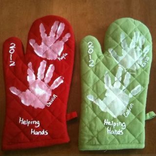 Gifts for their Grandmas. I love this idea.