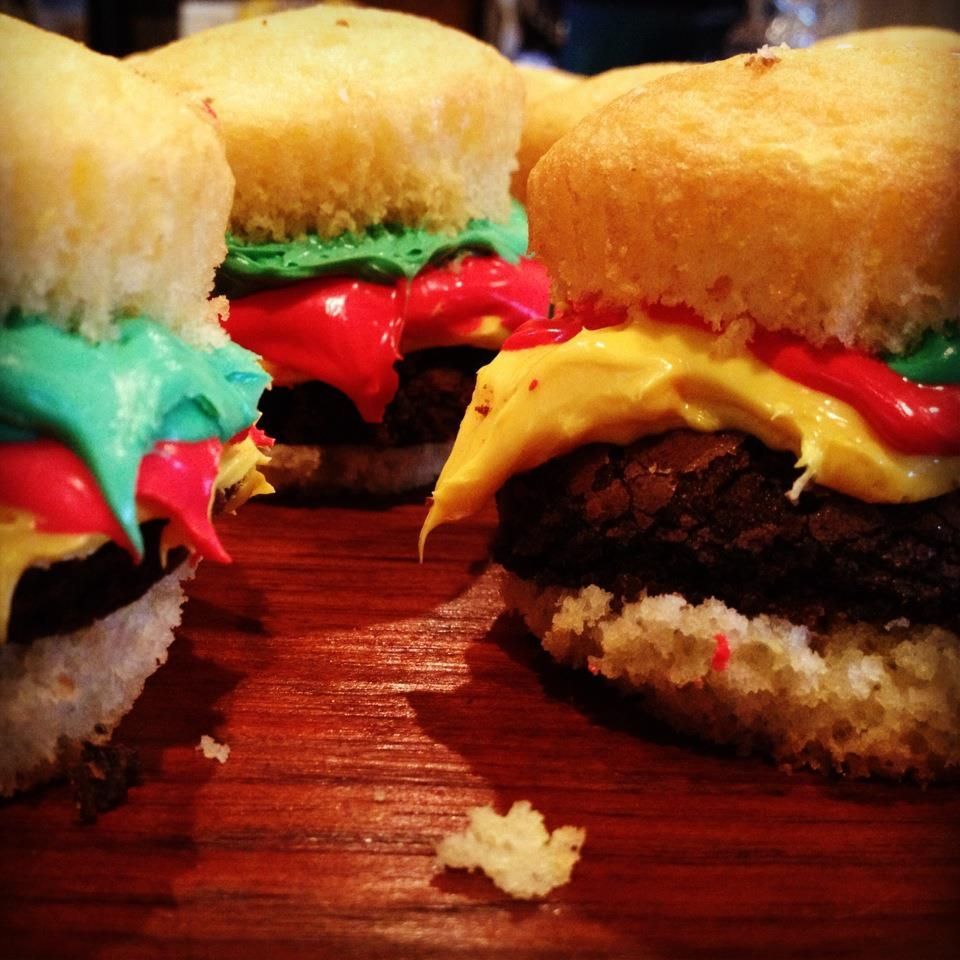 Hamburger cupcakes