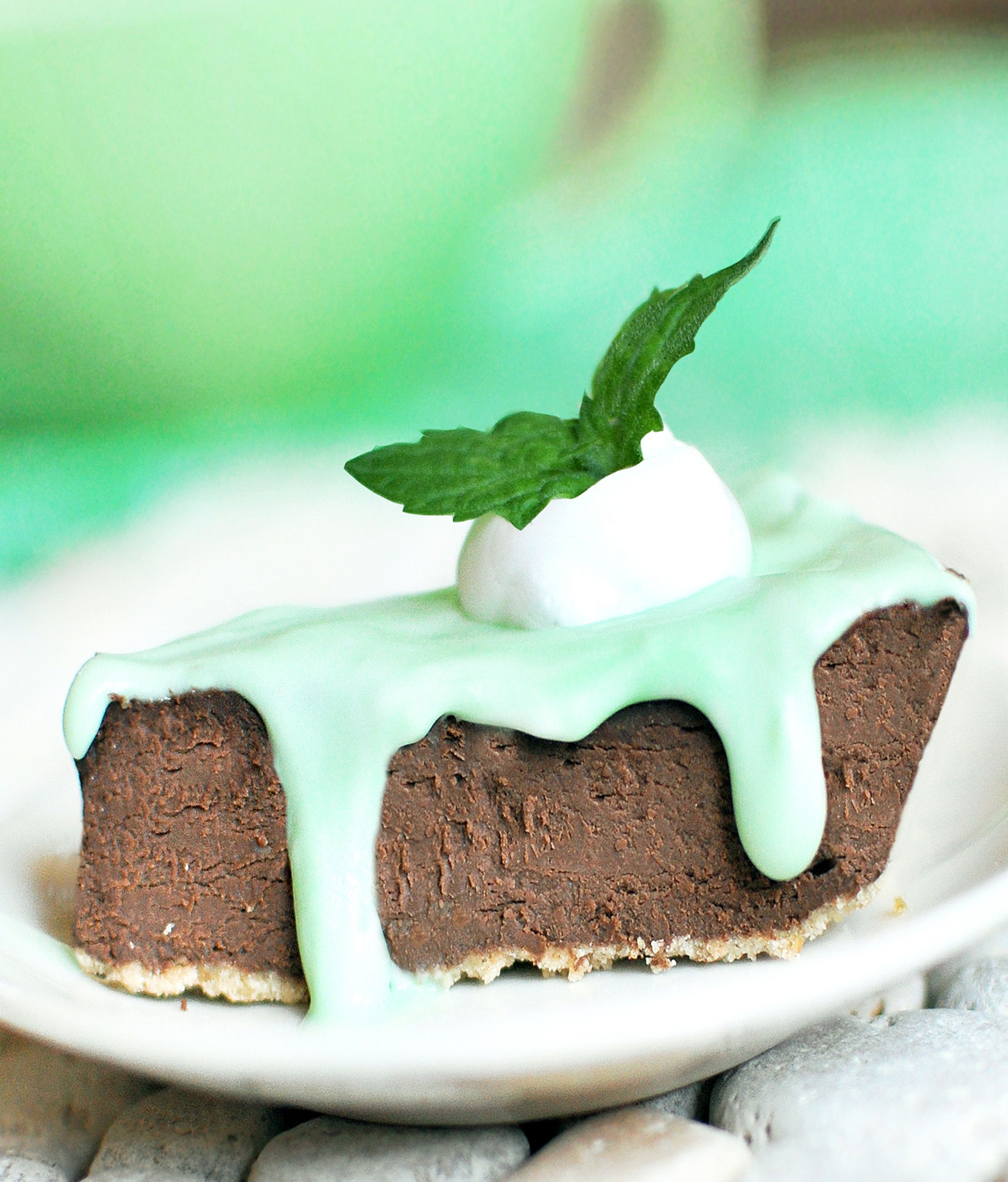 Mint-Chocolate Fudge Pie… This is my “show-stopper” healthy de