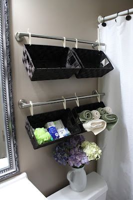 Simply DIY 2: A Tisket. A Tasket. A Wall Full of Baskets