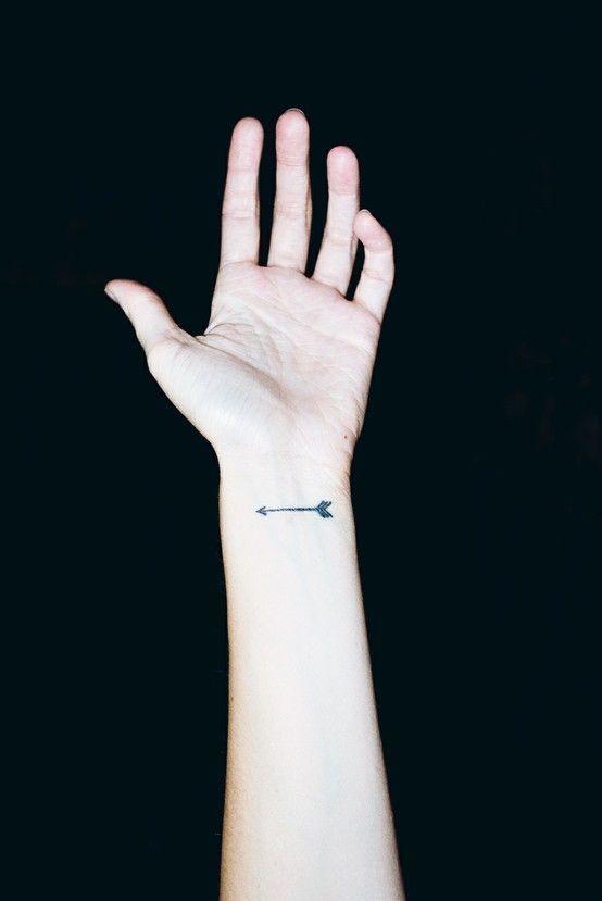 arrow wrist tattoo
