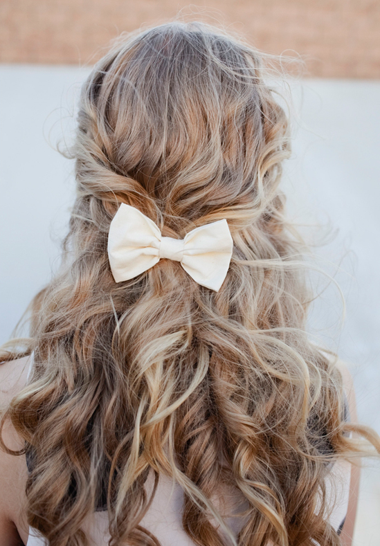 curls + bow