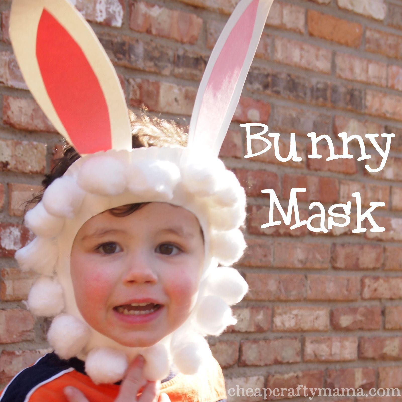cute and easy bunny mask out of a paper plate!