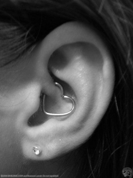 love the ear ring