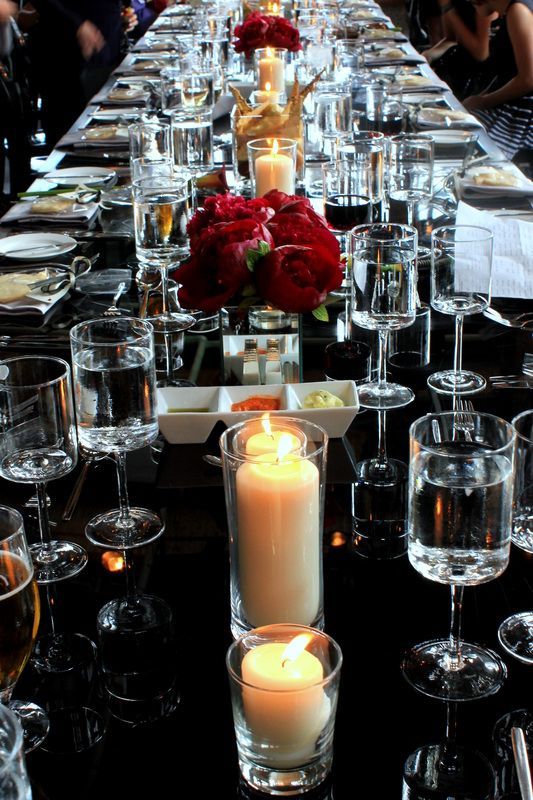 red, black and white wedding decor