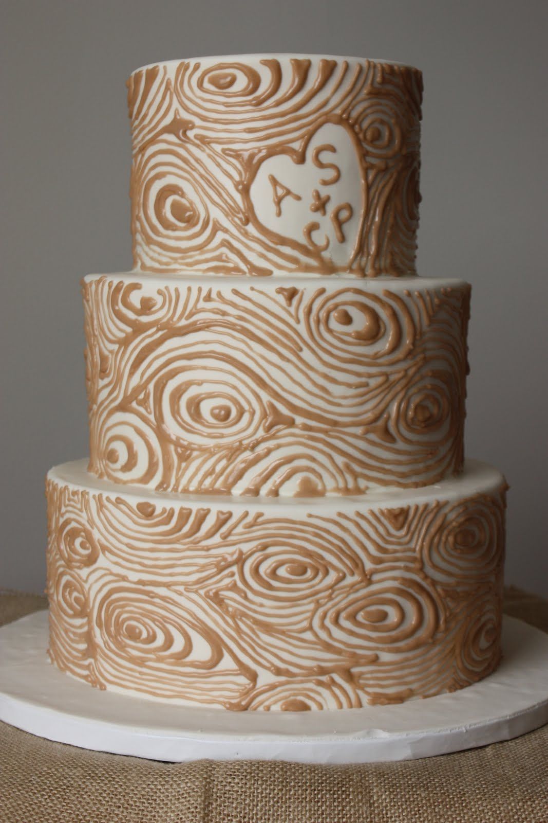 woodgrain cake