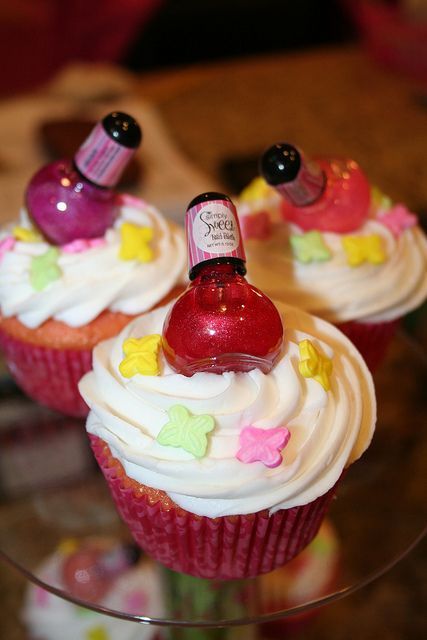 Cute idea for little girls birthday party-party favors
