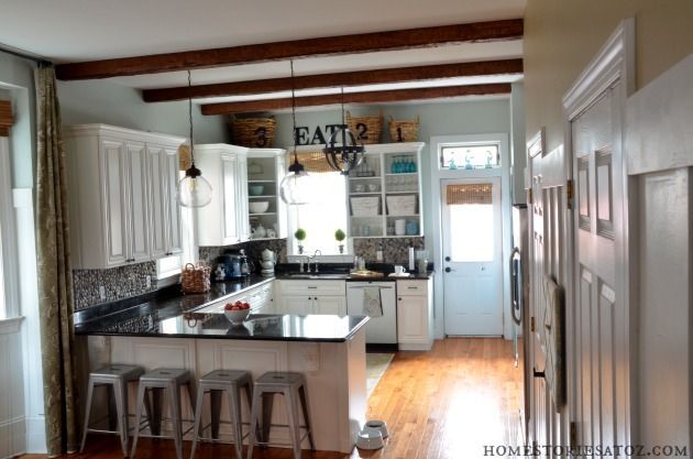 DIY FAUX Wood Beams! How cool is that? @Beth Hunter from Home Stories AtoZ &