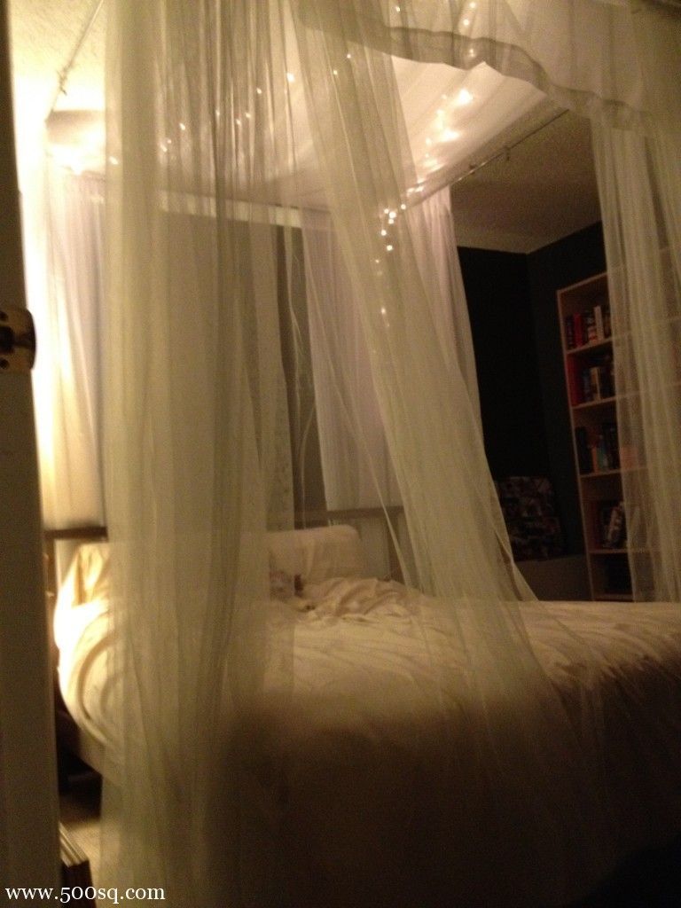DIY canopy bed – night