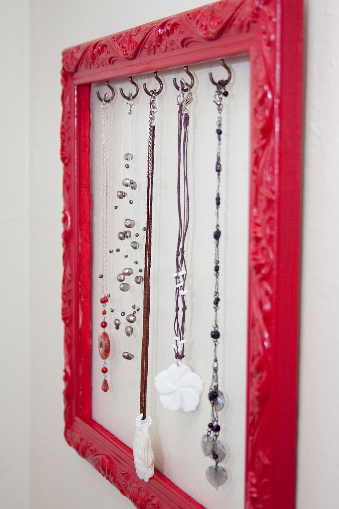 DIY: jewelry display frames