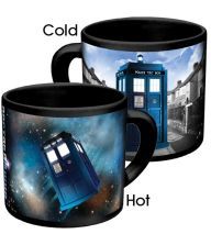 Doctor Who Disappearing TARDIS Mug! I love this thing! xD I really want it, espe