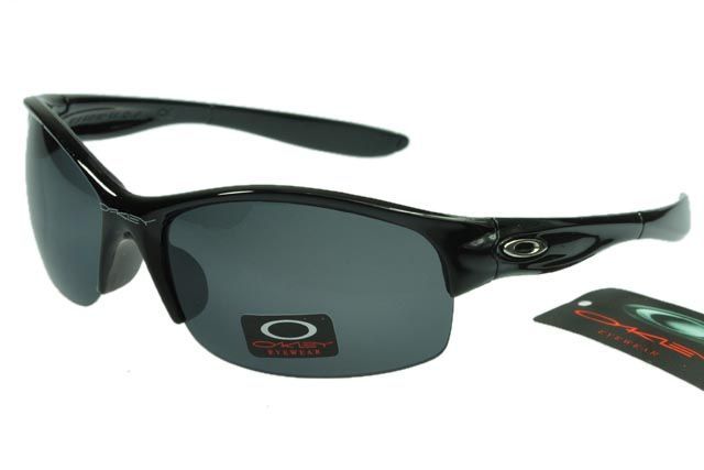 Oakley Active Sunglasses Black Frame Gray Lens 0066
