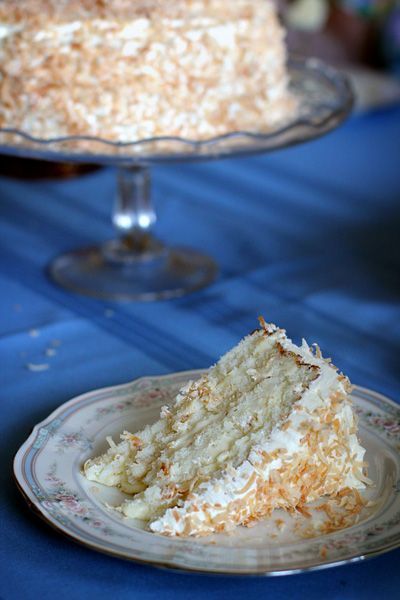Toasted Coconut Cake with Coconut Filling