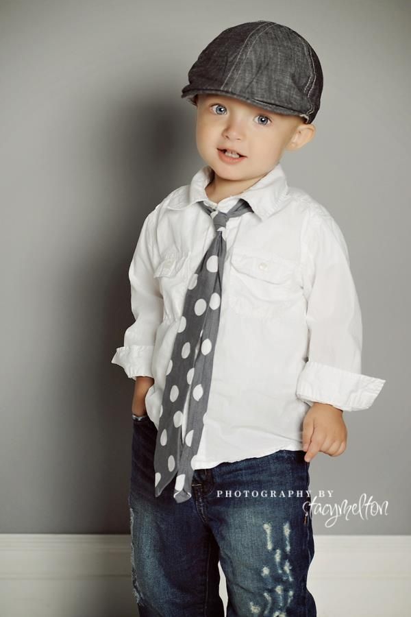 Who says you can't dress up little boys!?  This look is adorable!! I am thin