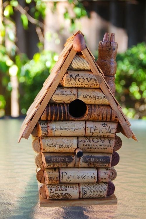 coffeelovinmom:    Need to make this!, Cute bird house