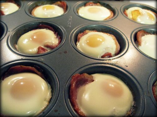 Baked bacon & eggs(breakfast)