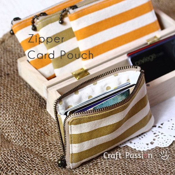 #DIY: Zipper Card Pouch. Free sewing pattern