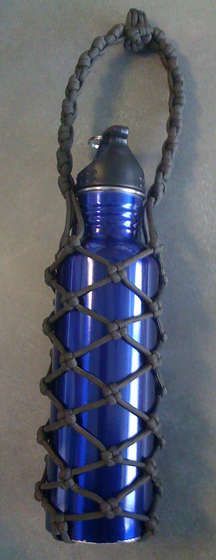 Paracord wrap bottle : great tutorial plus interesting knots = neat project for