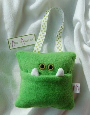 Tooth Fairy Pillow. So gonna make these and have them hang on the bed rail so it