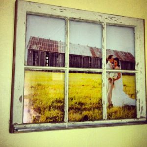 Vintage Window Pane Picture Frame – Love this , would be great in bedroom with a