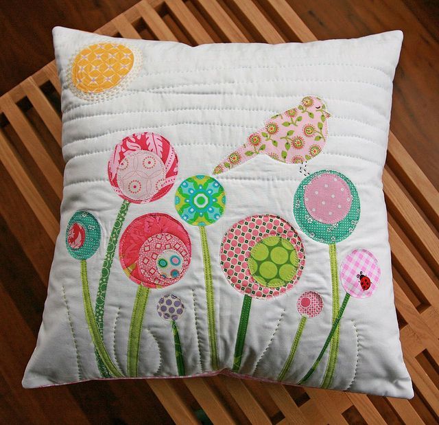 What a cute springy pillow