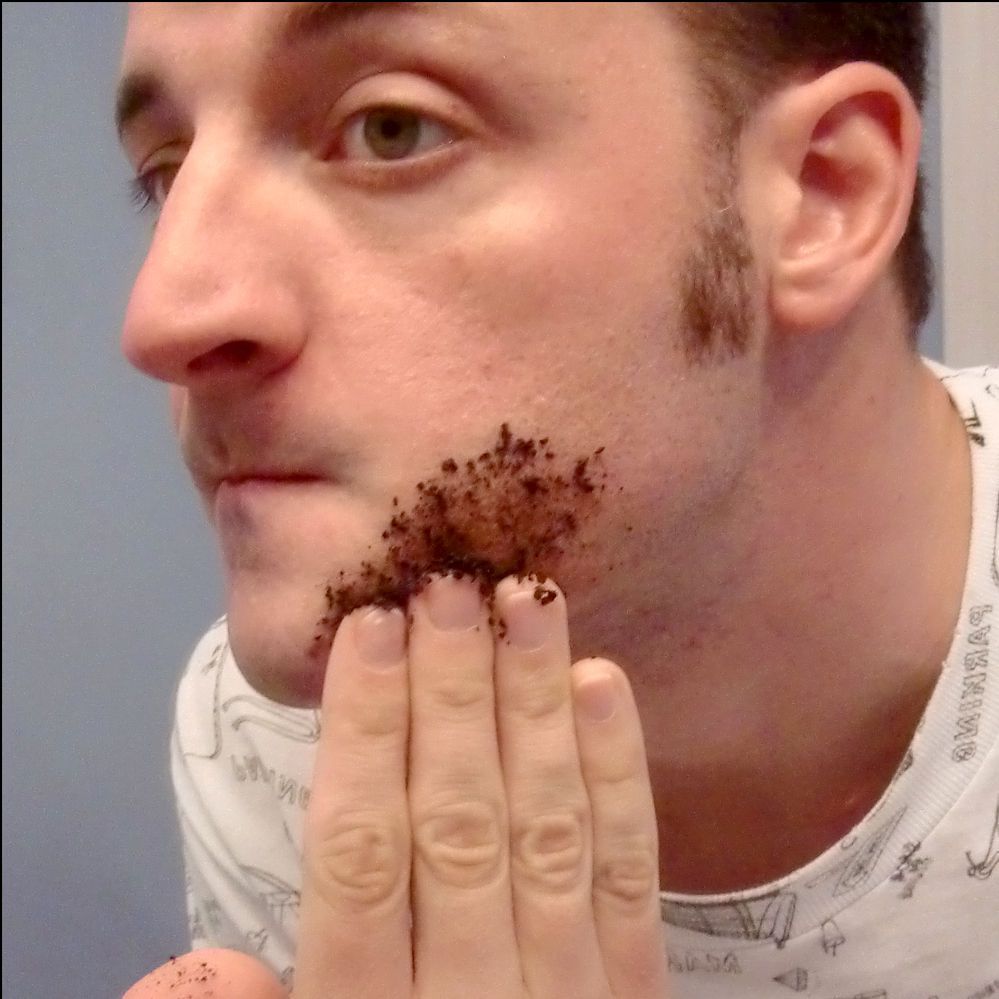 get rid of unwanted hair ANYWHERE! For 1 week, rub 2 tbsp coffee grounds mixed w