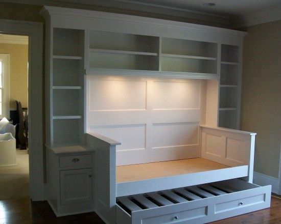 good use of space in a smaller bedroom
