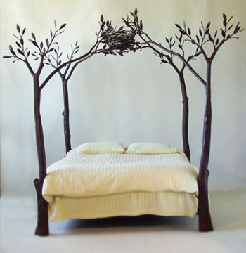 minimalist tree birdsnest bed. love. love. love. love.