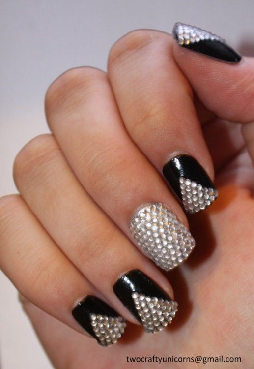 this website has tons of ideas for painting nails!