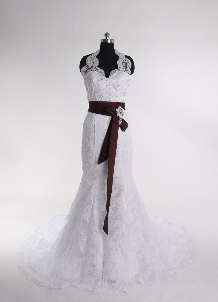 Beautiful Sleeveless Trumpet Floor-length lace wedding dress