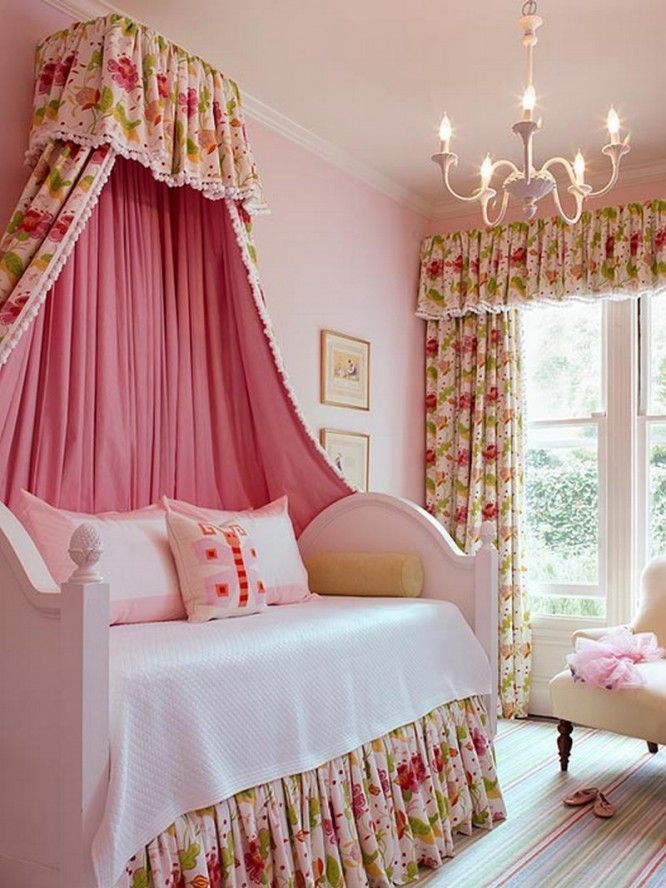 Girls Bedroom Decorating Ideas With Floral Canopy Curtain  The
