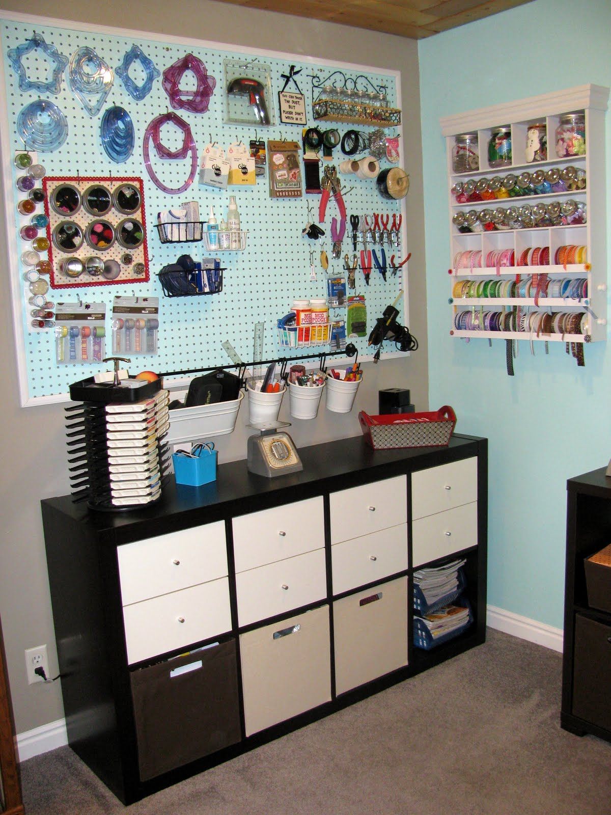 Organized scrapbooking space.  everything right at hand!