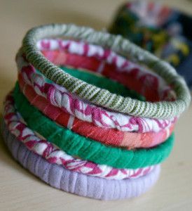 26 Kids Summer Craft Ideas: DIY Jewelry from @AllFreeKidsCrafts